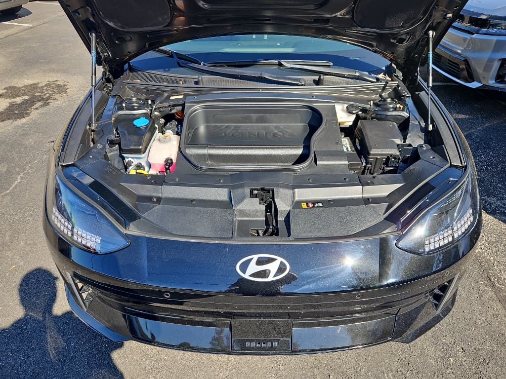 2023 Hyundai IONIQ 6 view 27