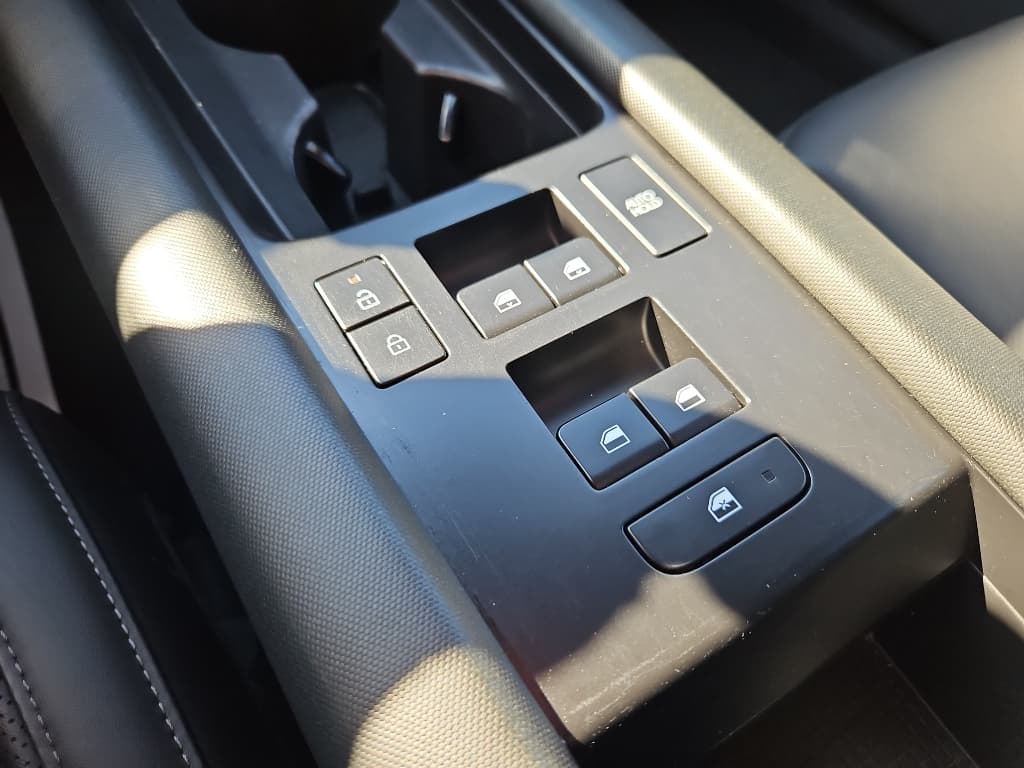 2023 Hyundai IONIQ 6 view 20