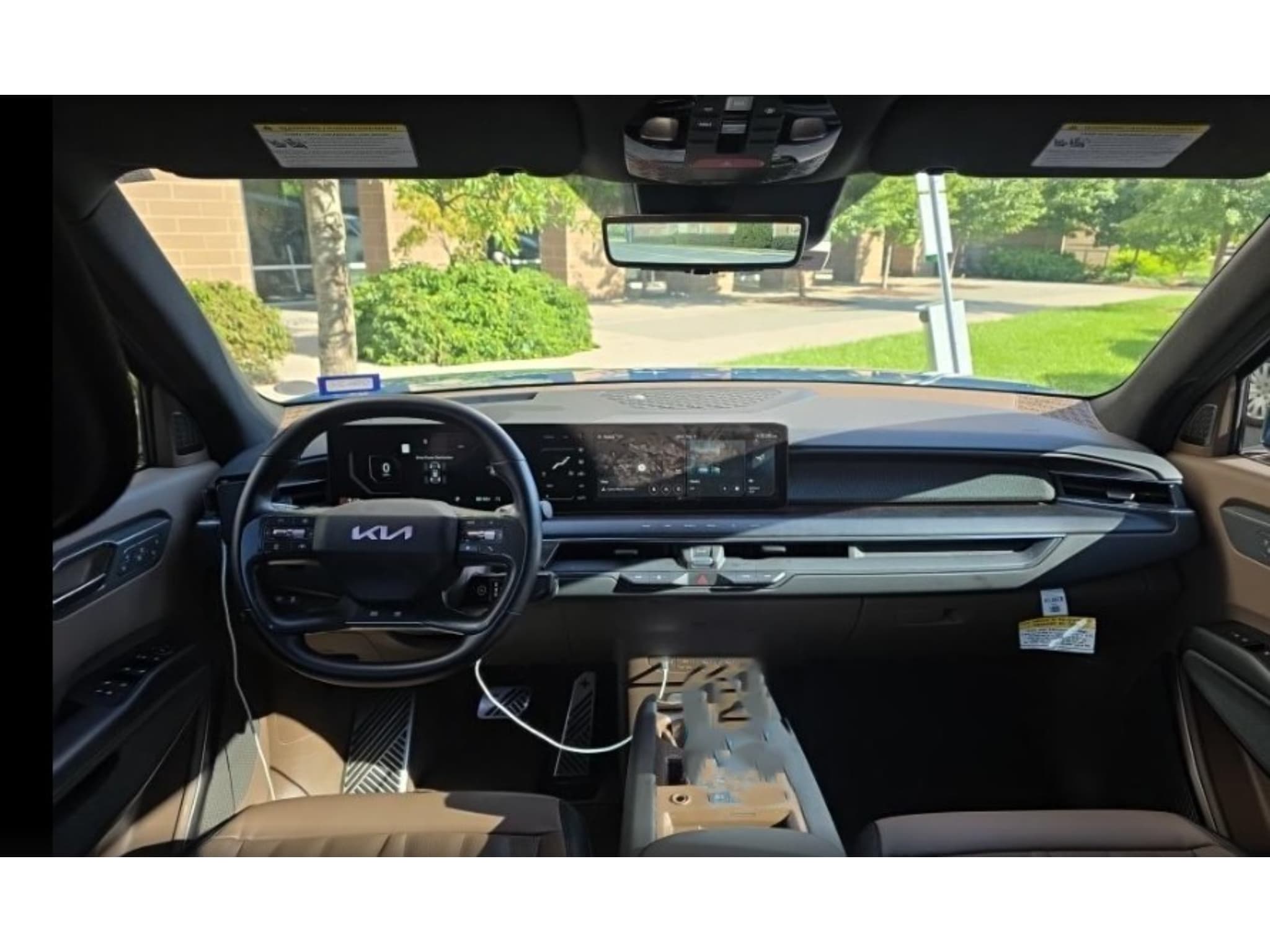 2024 Kia EV9 view 5