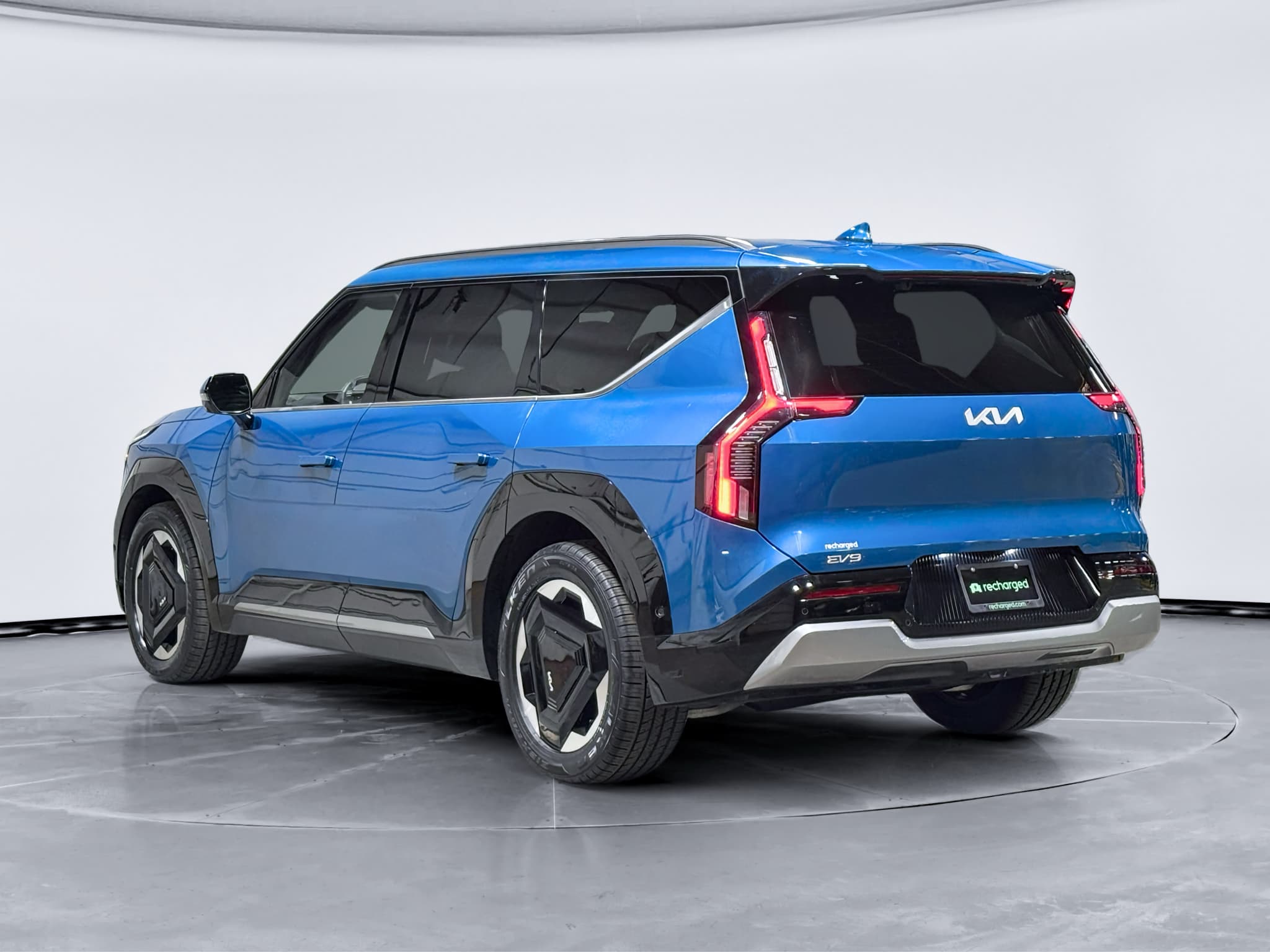 2024 Kia EV9 view 2