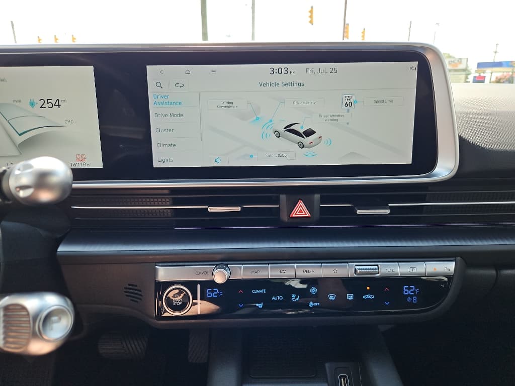 2023 Hyundai IONIQ 6 view 15