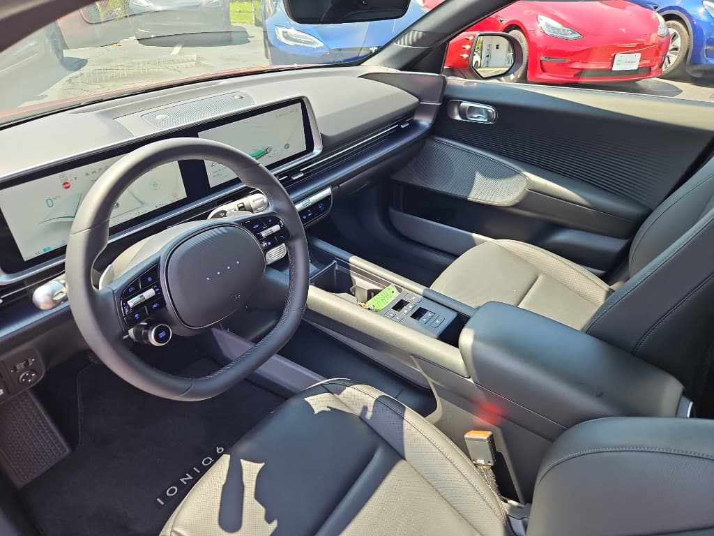 2023 Hyundai IONIQ 6 view 18