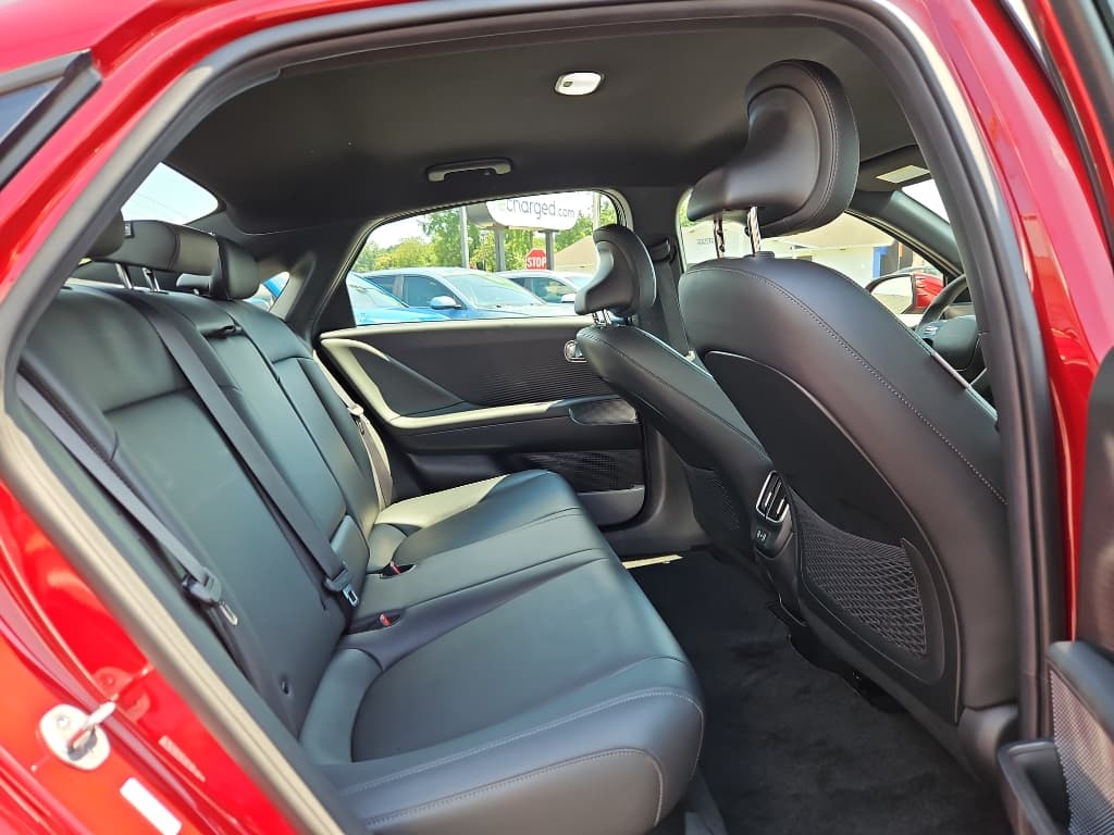 2023 Hyundai IONIQ 6 view 23
