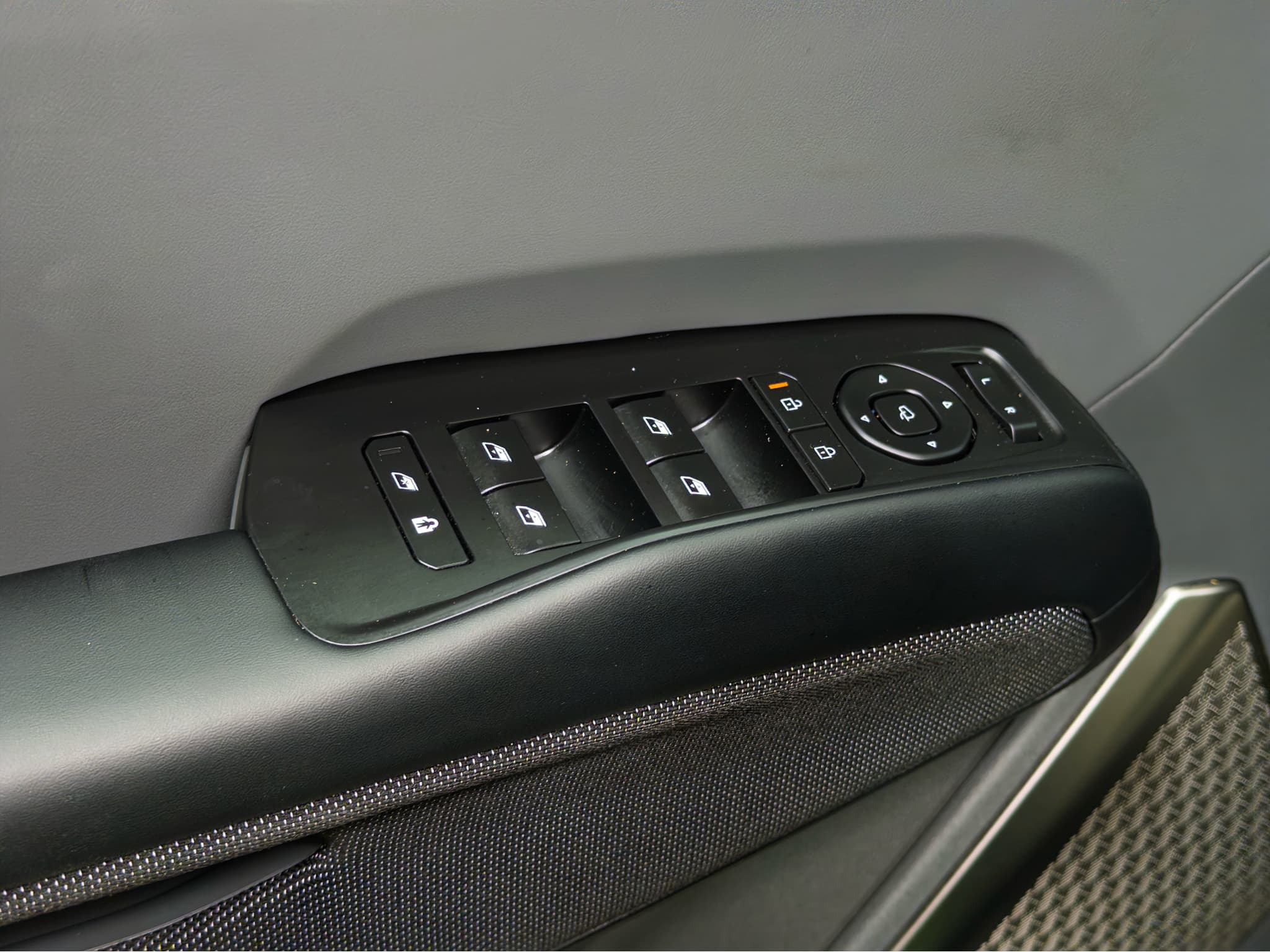 2024 Kia EV9 view 6