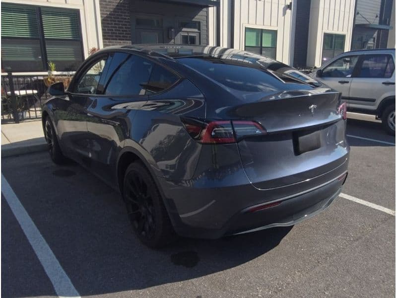 2023 Tesla Model Y view 4