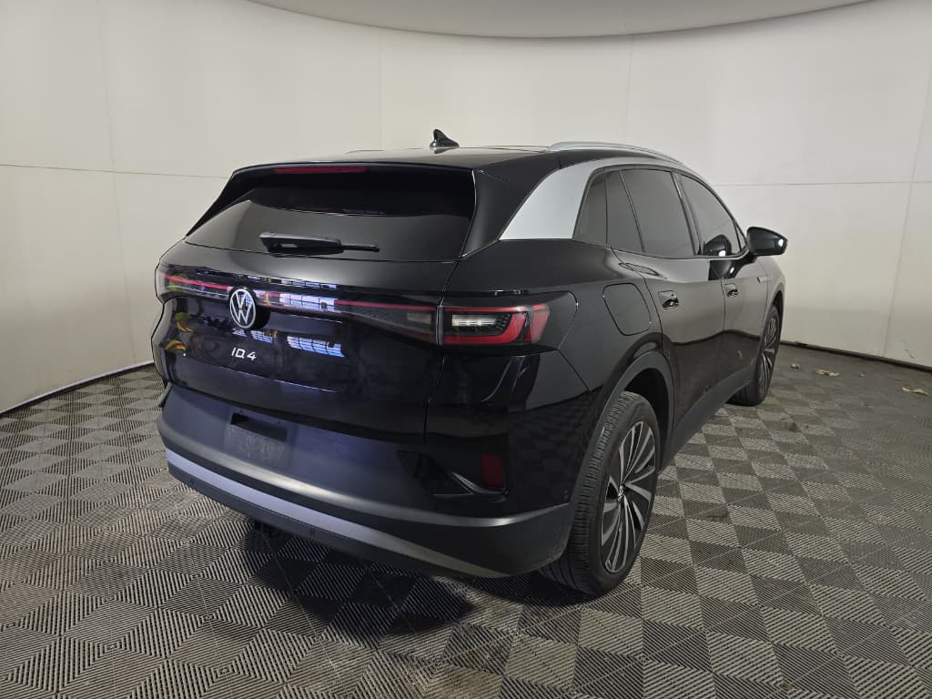 2023 Volkswagen ID.4 view 3
