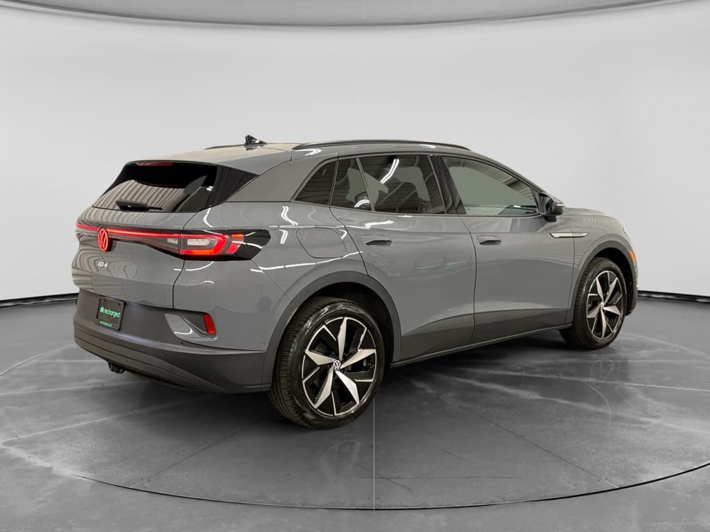 2023 Volkswagen ID.4 view 3