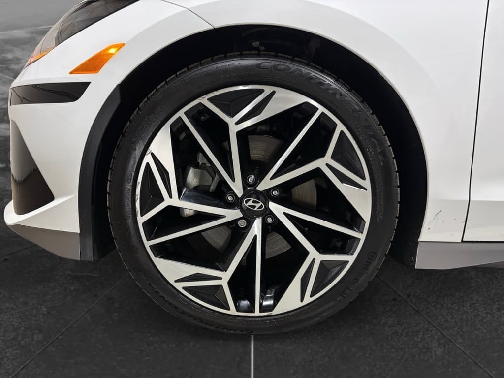 2023 Hyundai IONIQ 6 view 29