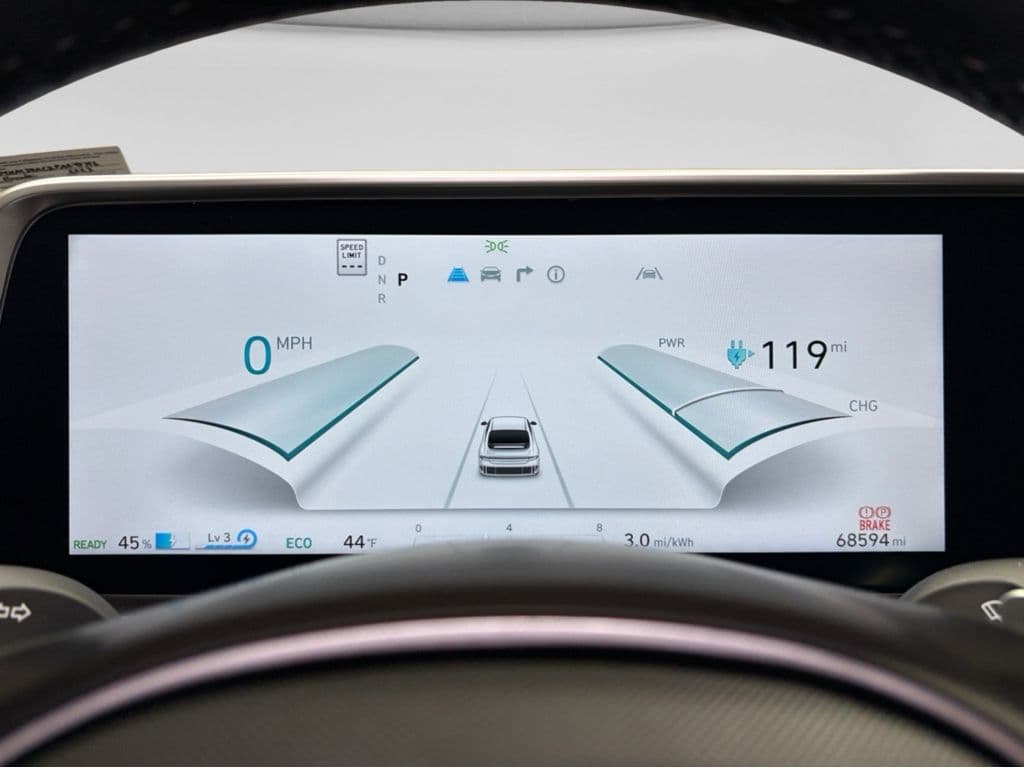 2023 Hyundai IONIQ 6 view 7