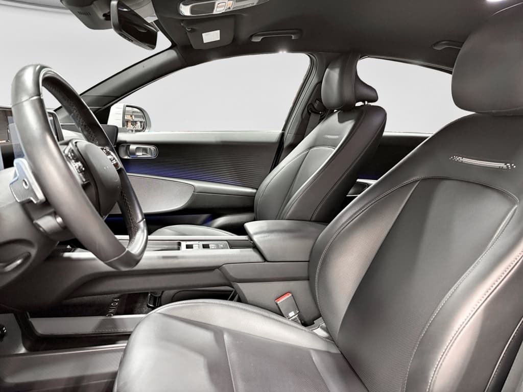 2023 Hyundai IONIQ 6 view 15