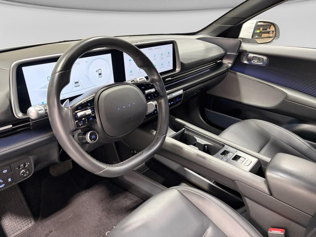 2023 Hyundai IONIQ 6 view 16