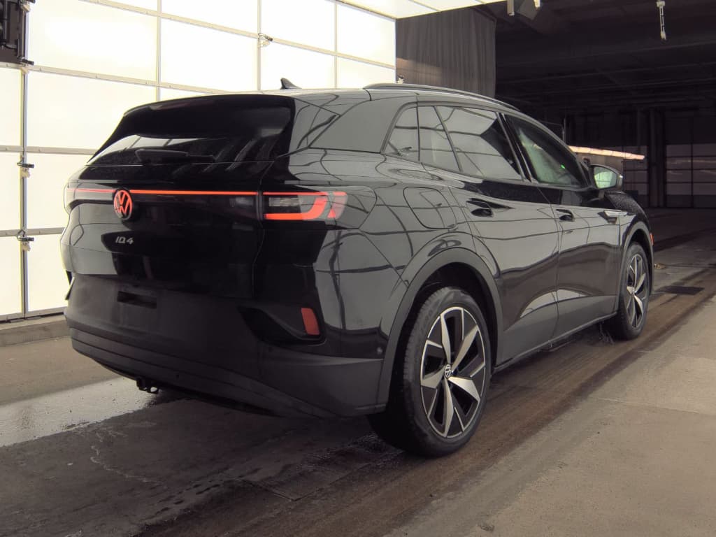 2023 Volkswagen ID.4 view 3