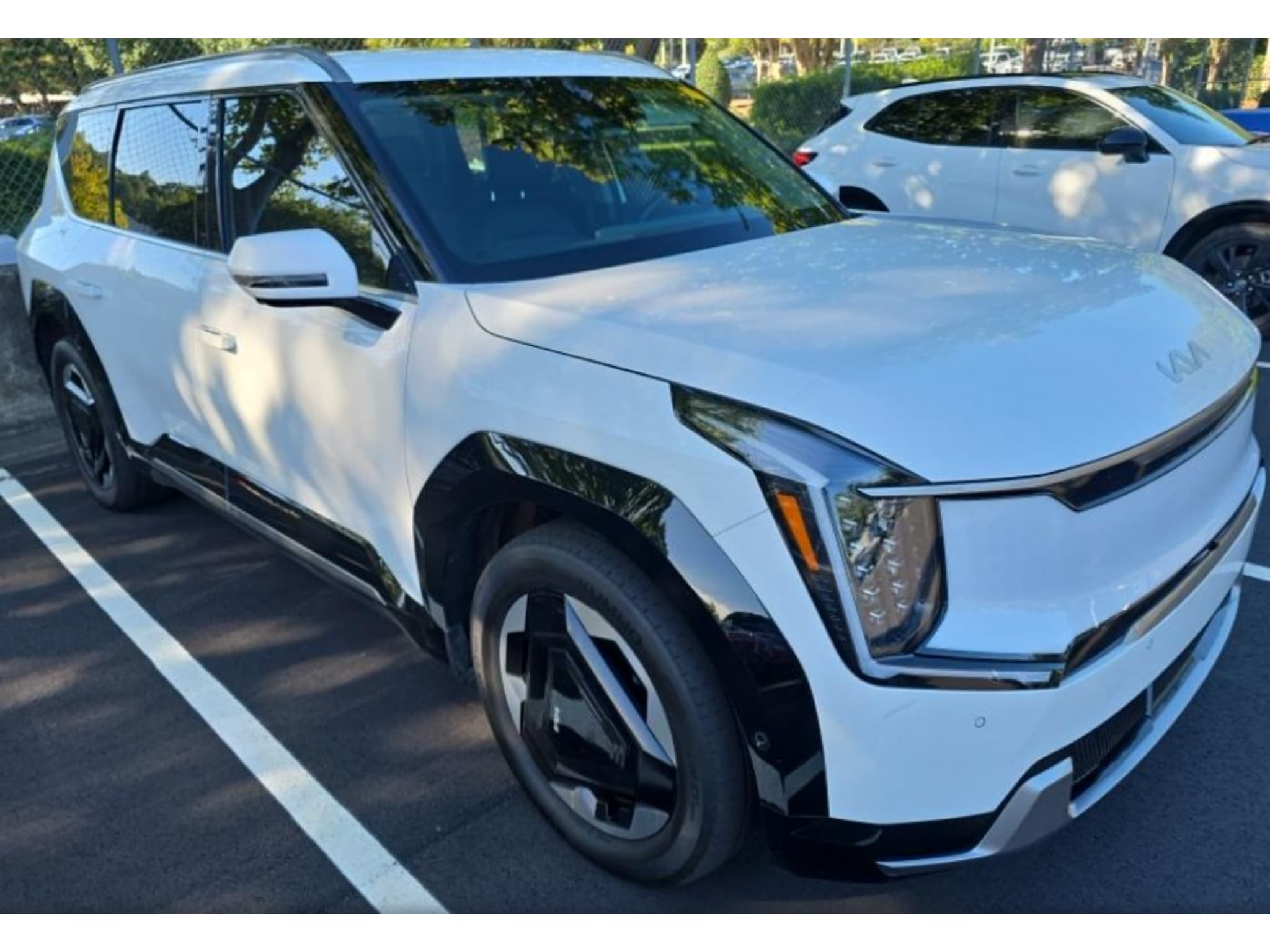 2024 Kia EV9 view 2