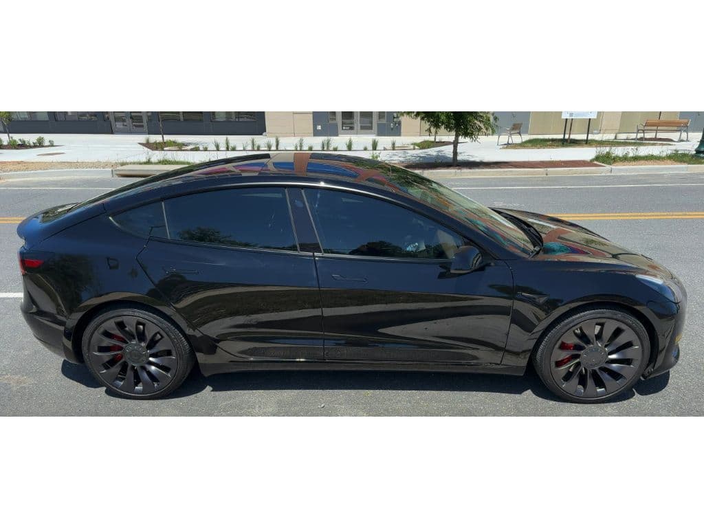 2021 Tesla Model 3 view 3