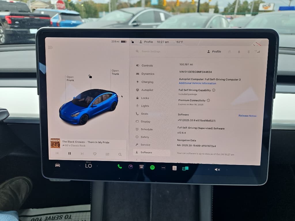 2021 Tesla Model 3 view 9