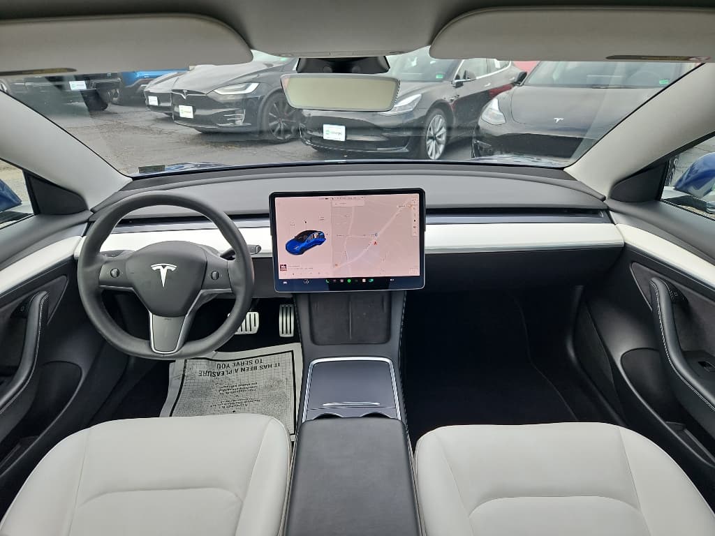 2021 Tesla Model 3 view 15