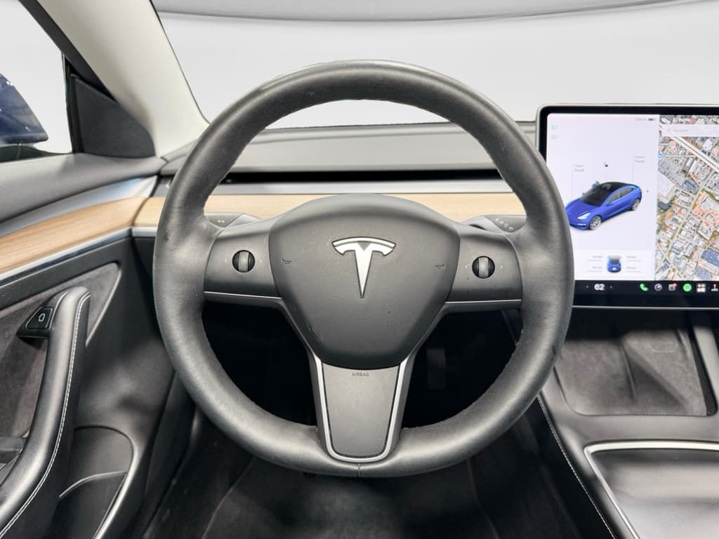 2021 Tesla Model 3 view 7