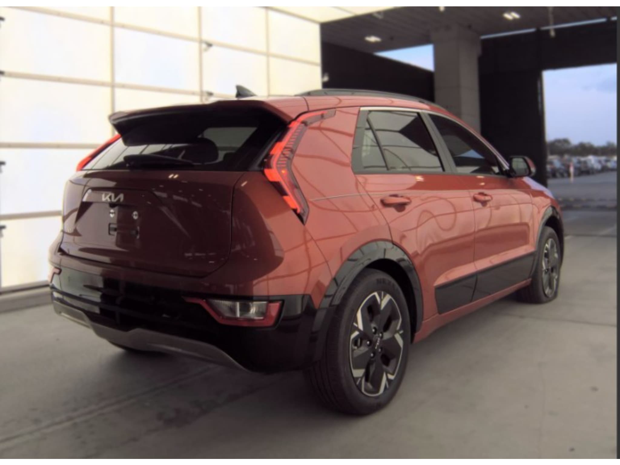 2023 Kia Niro EV view 4