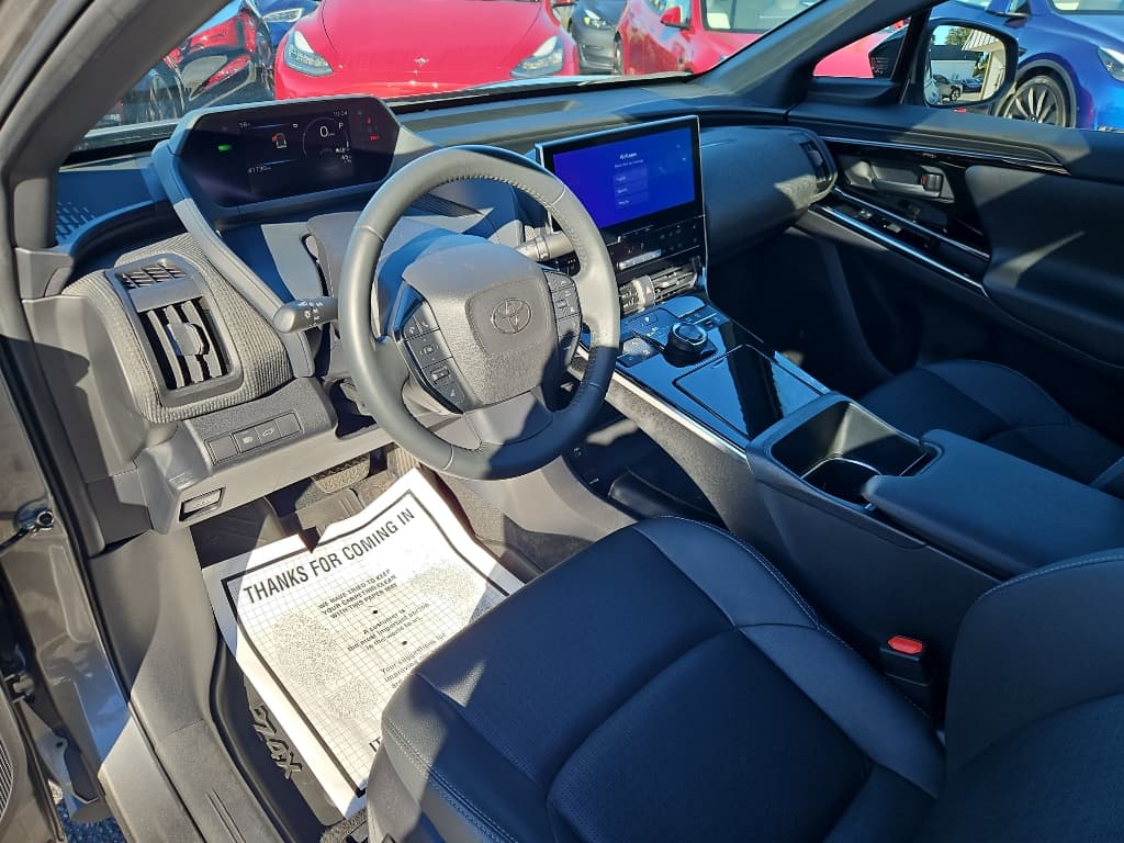 2023 Toyota bZ4X view 16
