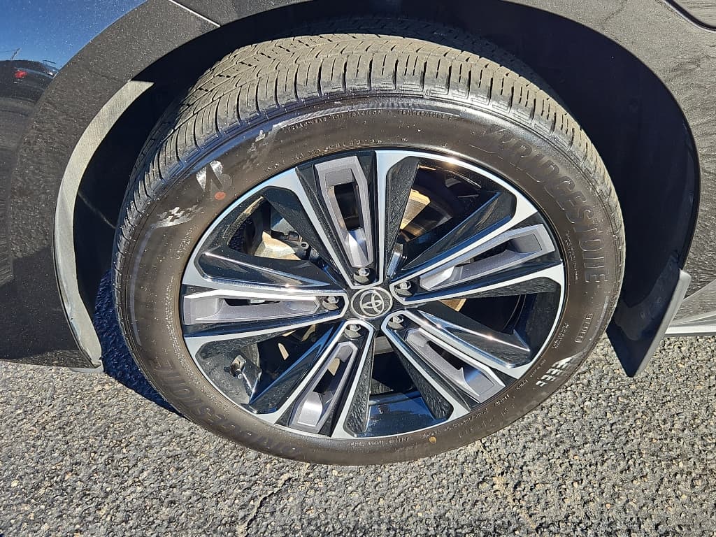 2023 Toyota bZ4X view 26