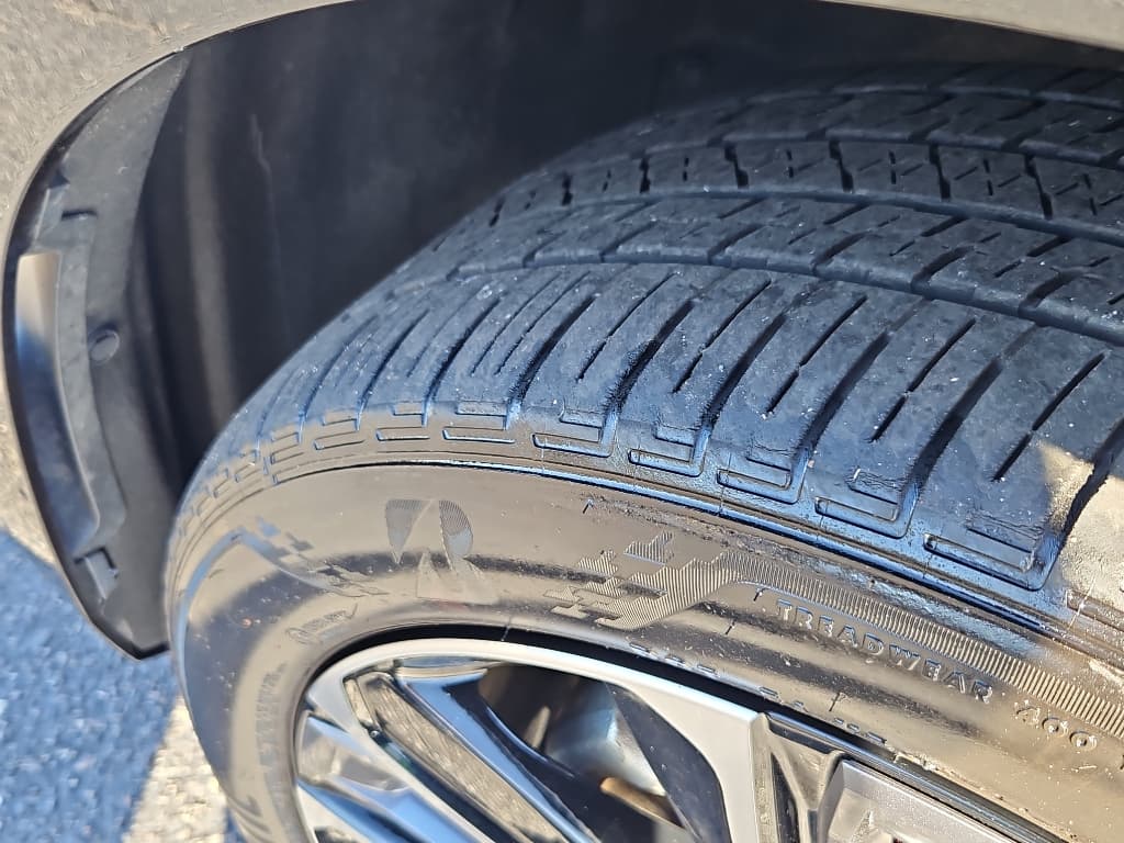 2023 Toyota bZ4X view 27