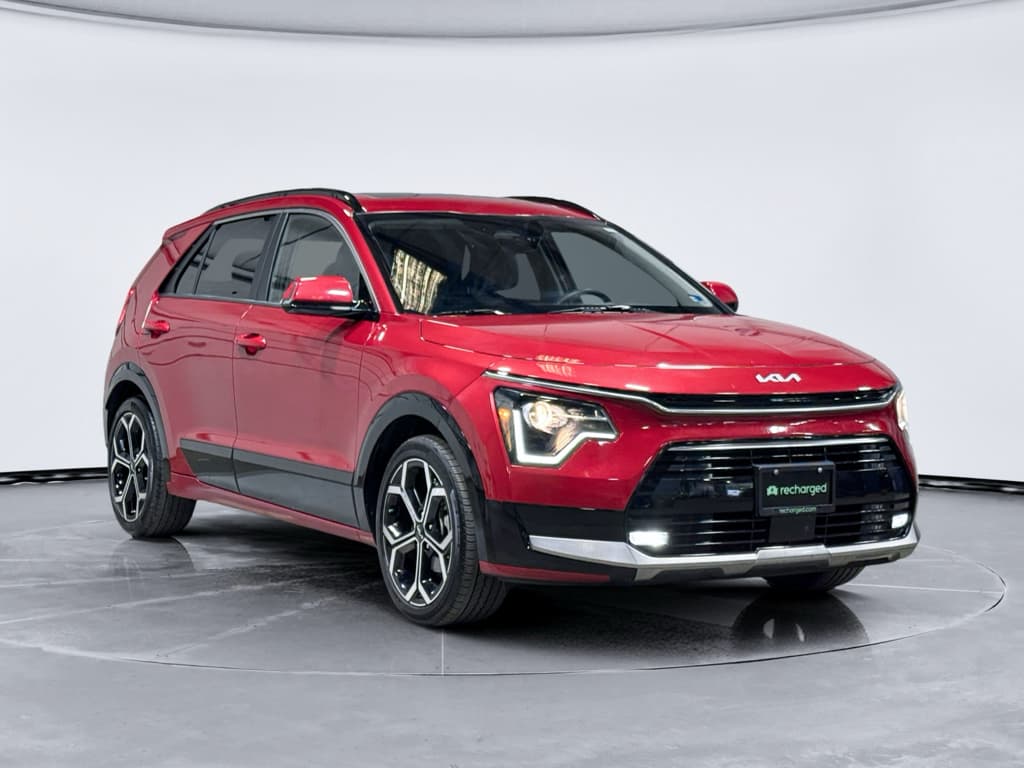 2023 Kia Niro view 4