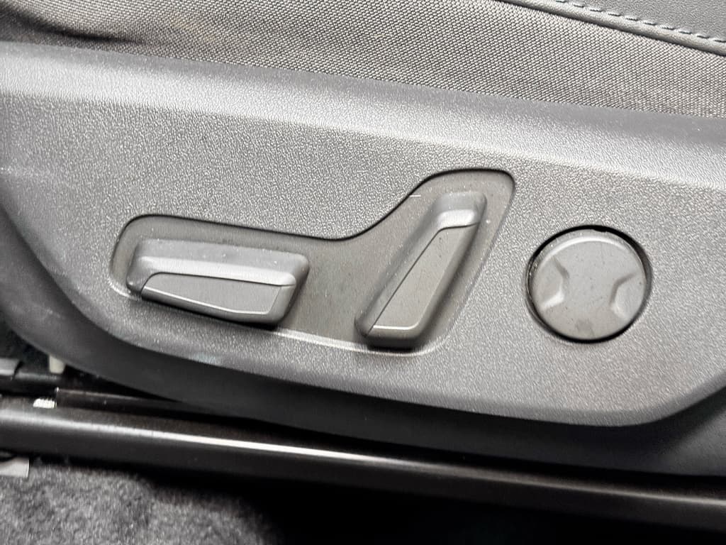 2023 Kia Niro view 5