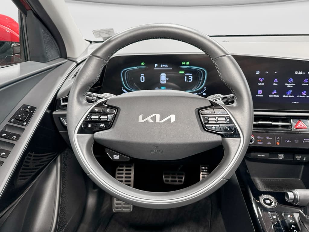 2023 Kia Niro view 7