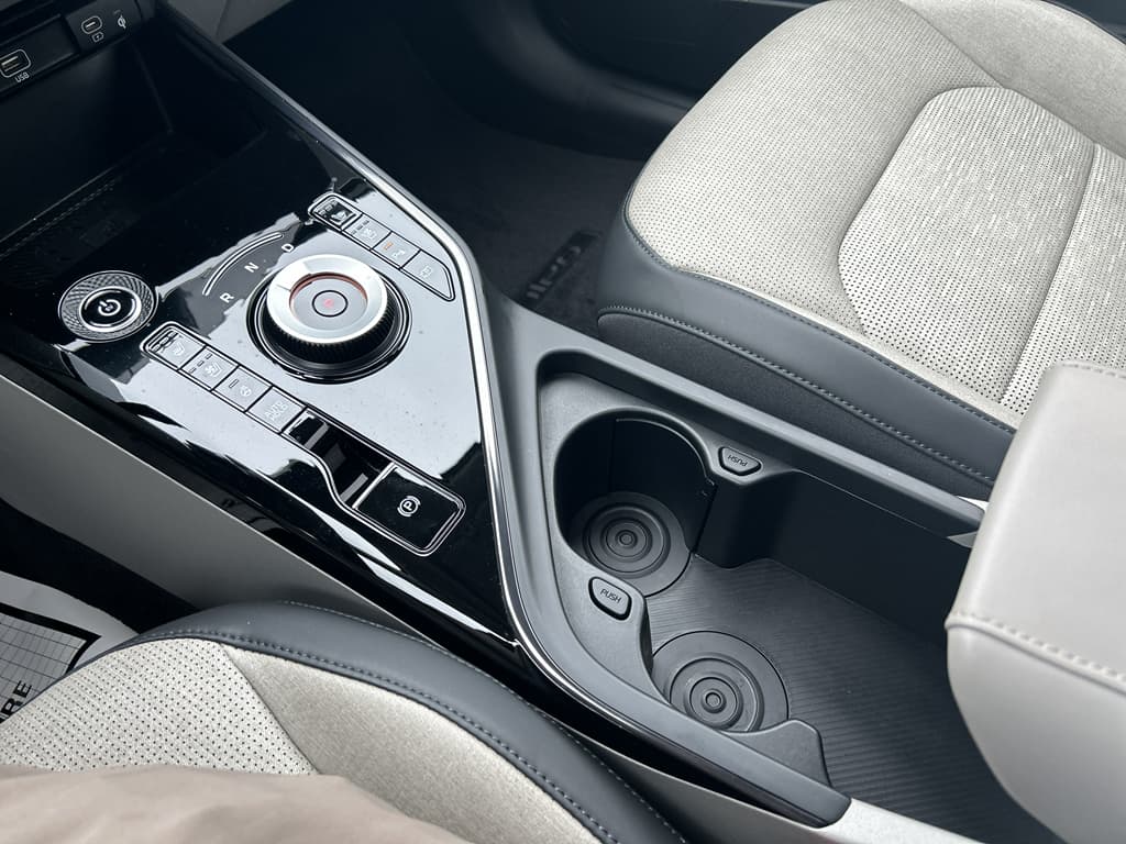 2023 Kia Niro EV view 14