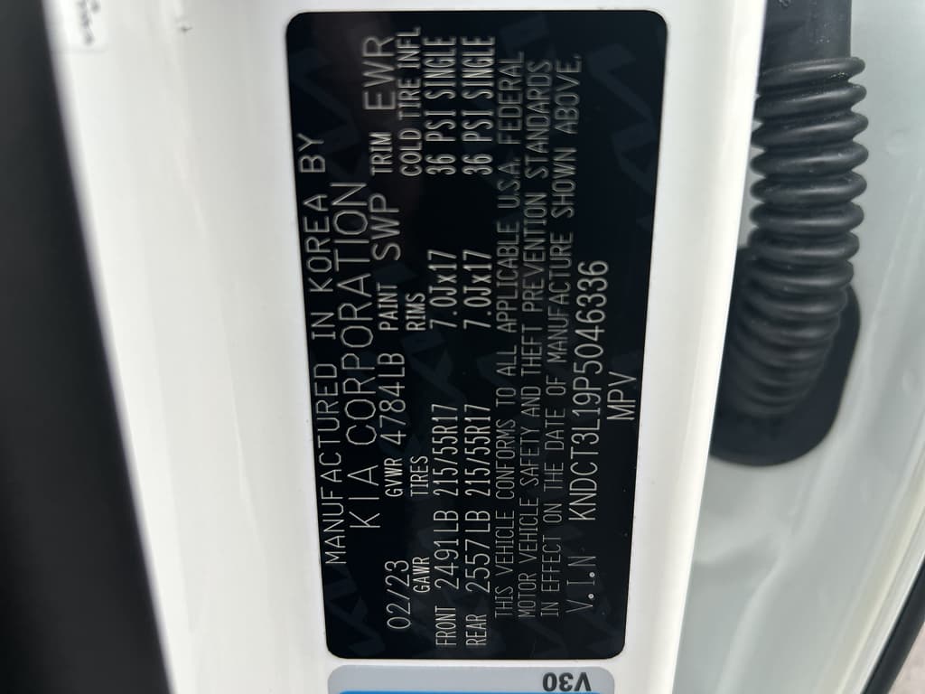 2023 Kia Niro EV view 11