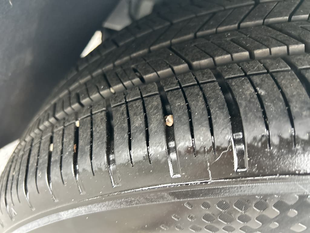 2023 Kia Niro EV view 27