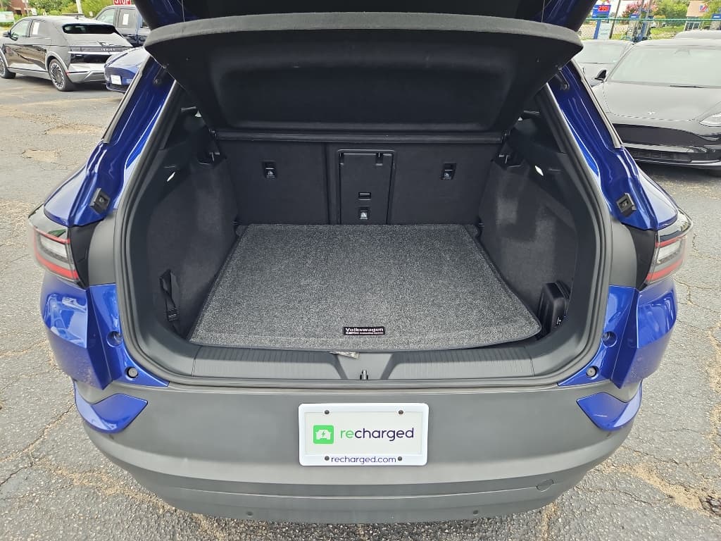 2021 Volkswagen ID.4 view 23