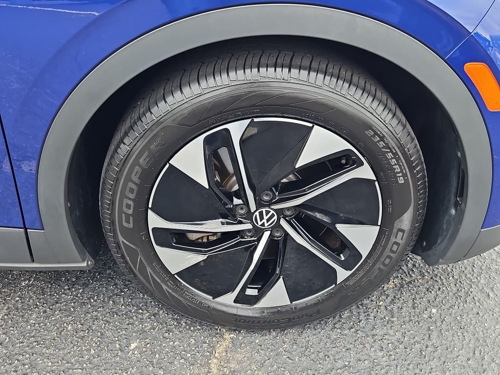 2021 Volkswagen ID.4 view 32