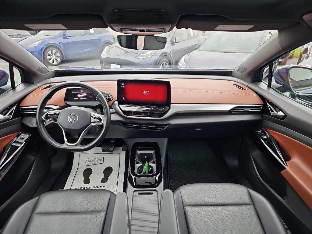 2021 Volkswagen ID.4 view 16