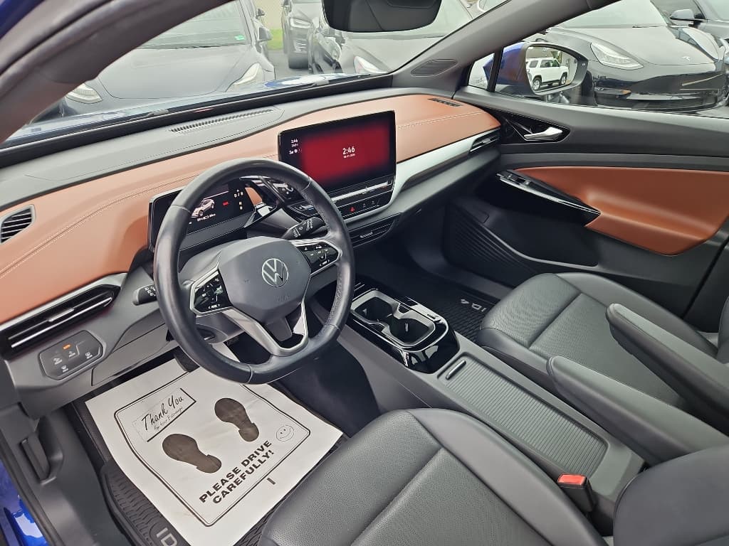 2021 Volkswagen ID.4 view 17