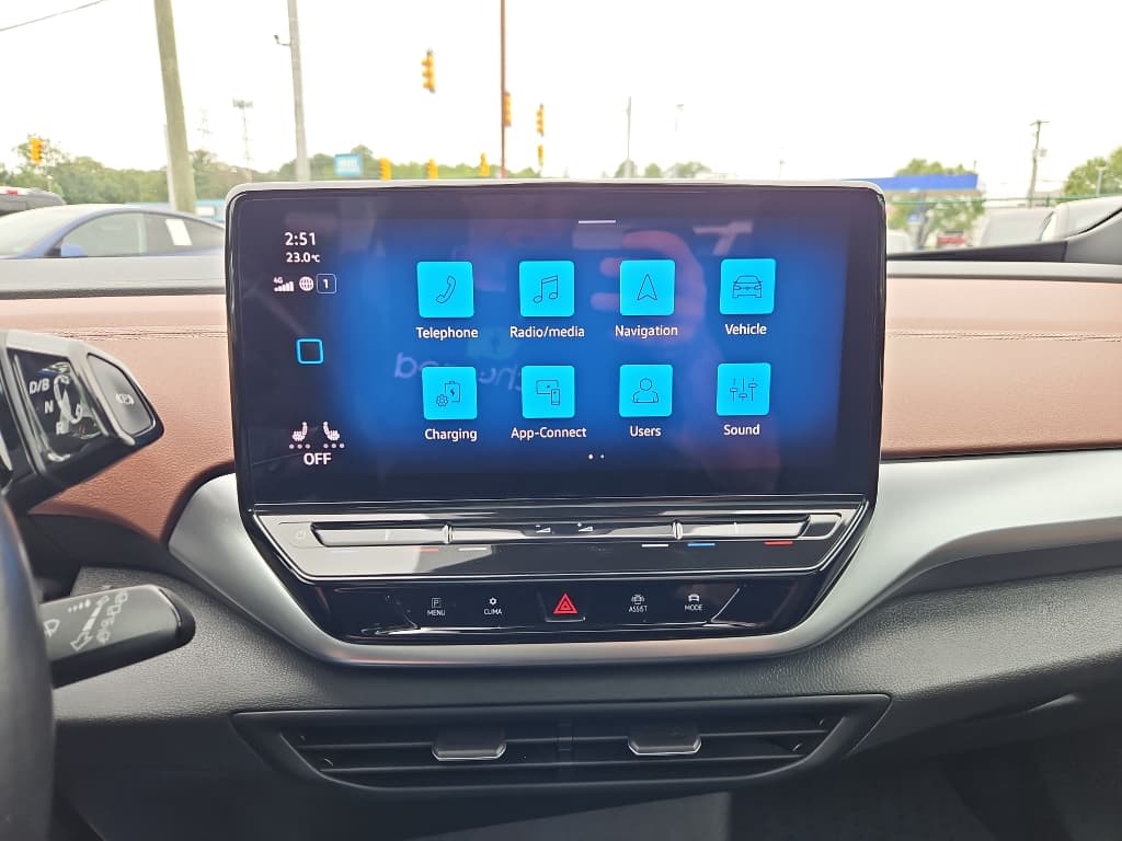2021 Volkswagen ID.4 view 10