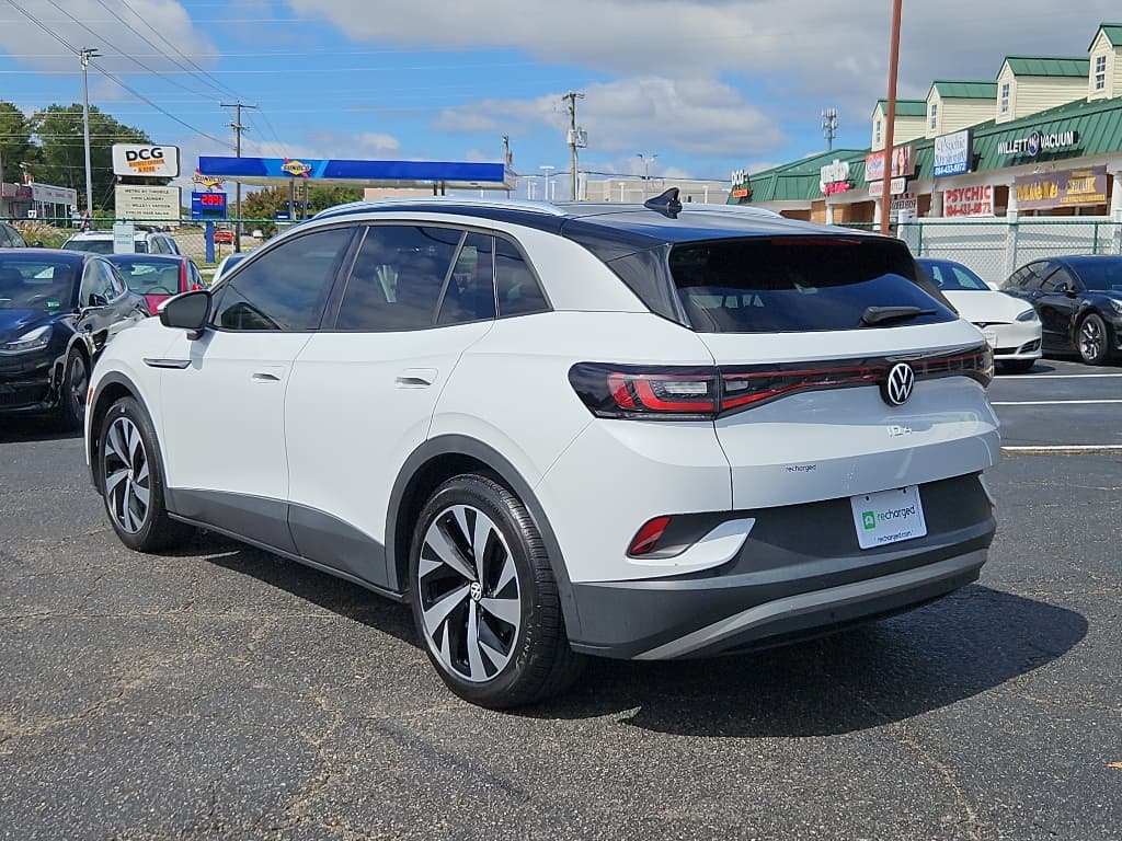2021 Volkswagen ID.4 view 2