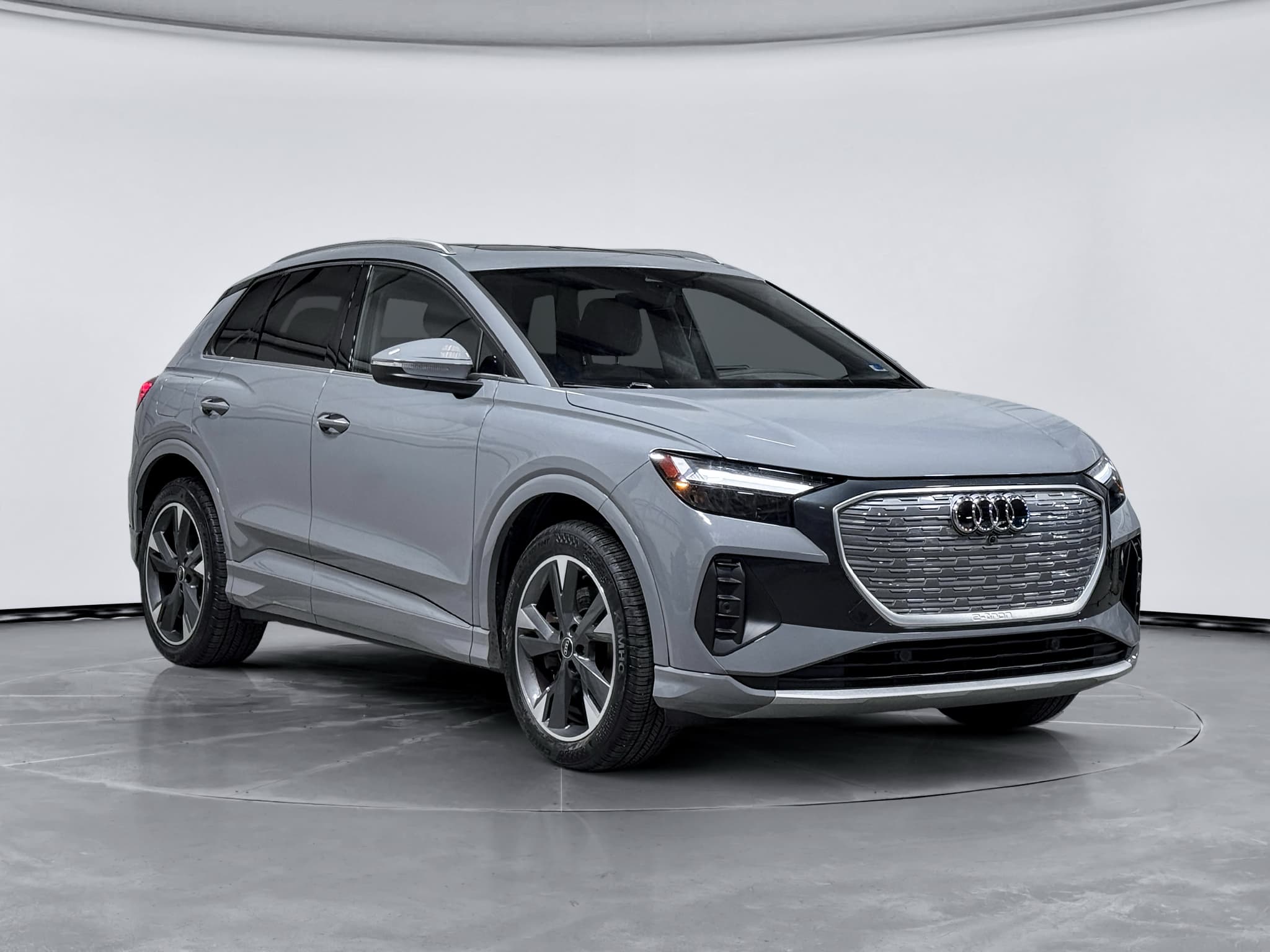 2022 Audi Q4 e-tron view 4