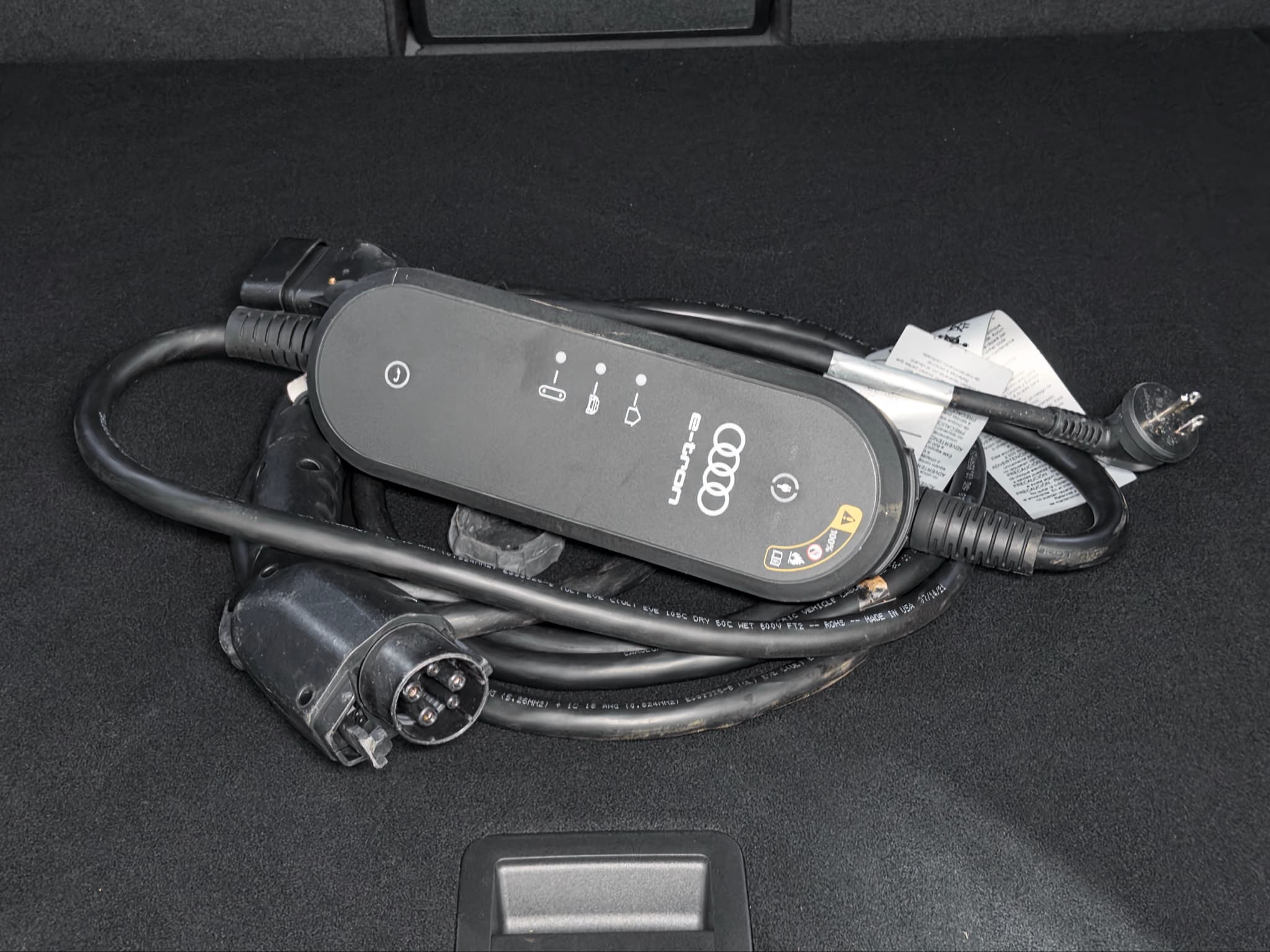 2022 Audi Q4 e-tron view 6