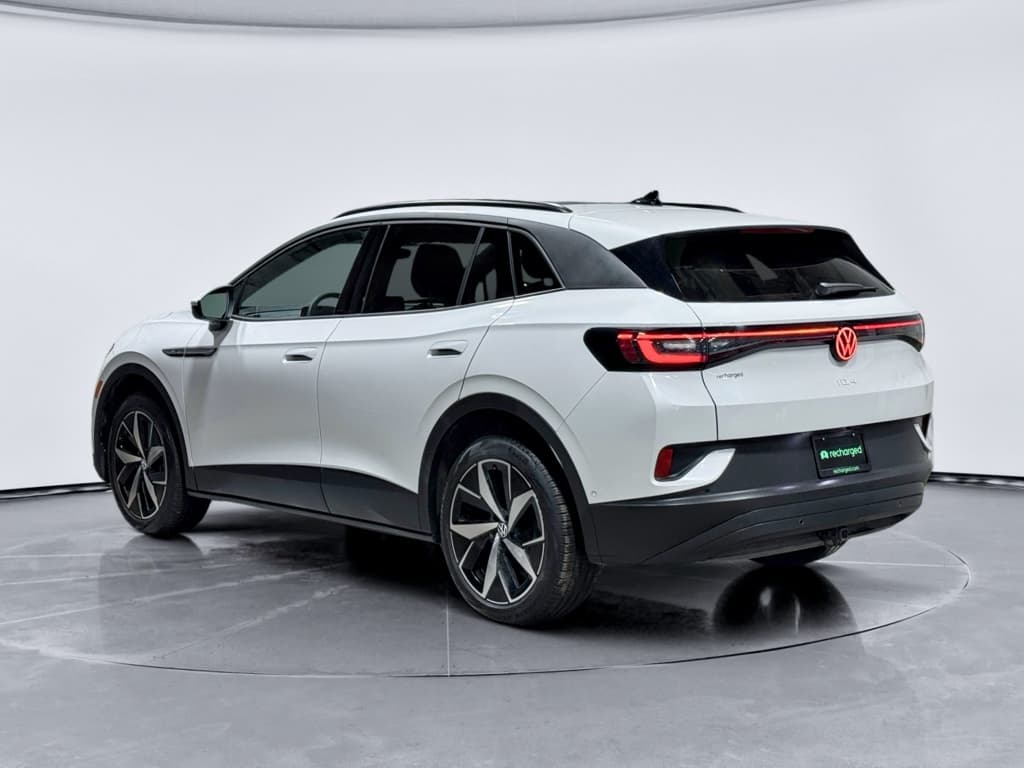 2023 Volkswagen ID.4 view 2