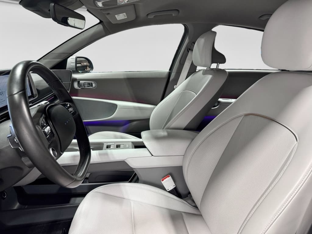 2023 Hyundai IONIQ 6 view 16