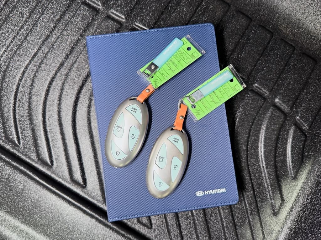 2023 Hyundai IONIQ 6 view 22