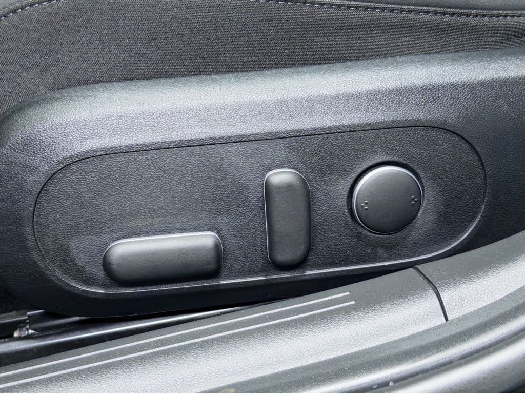 2023 Hyundai IONIQ 6 view 7