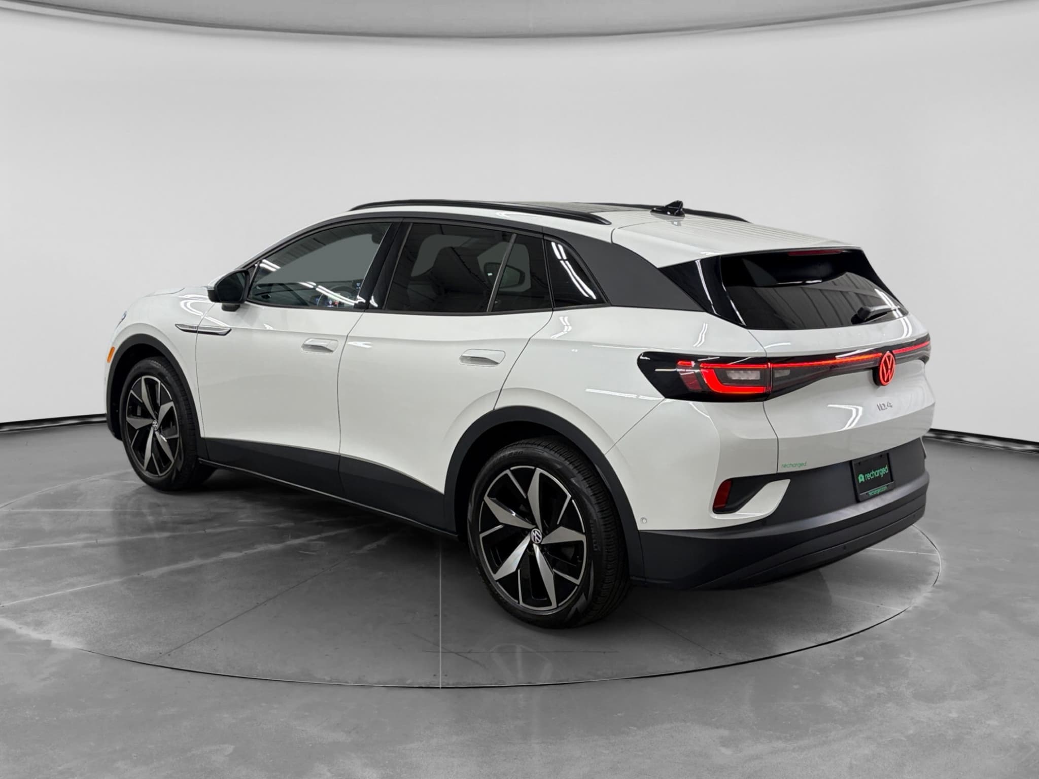 2023 Volkswagen ID.4 view 2