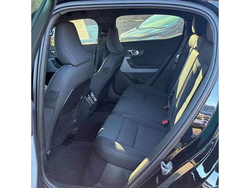 2022 Polestar Polestar 2 view 5