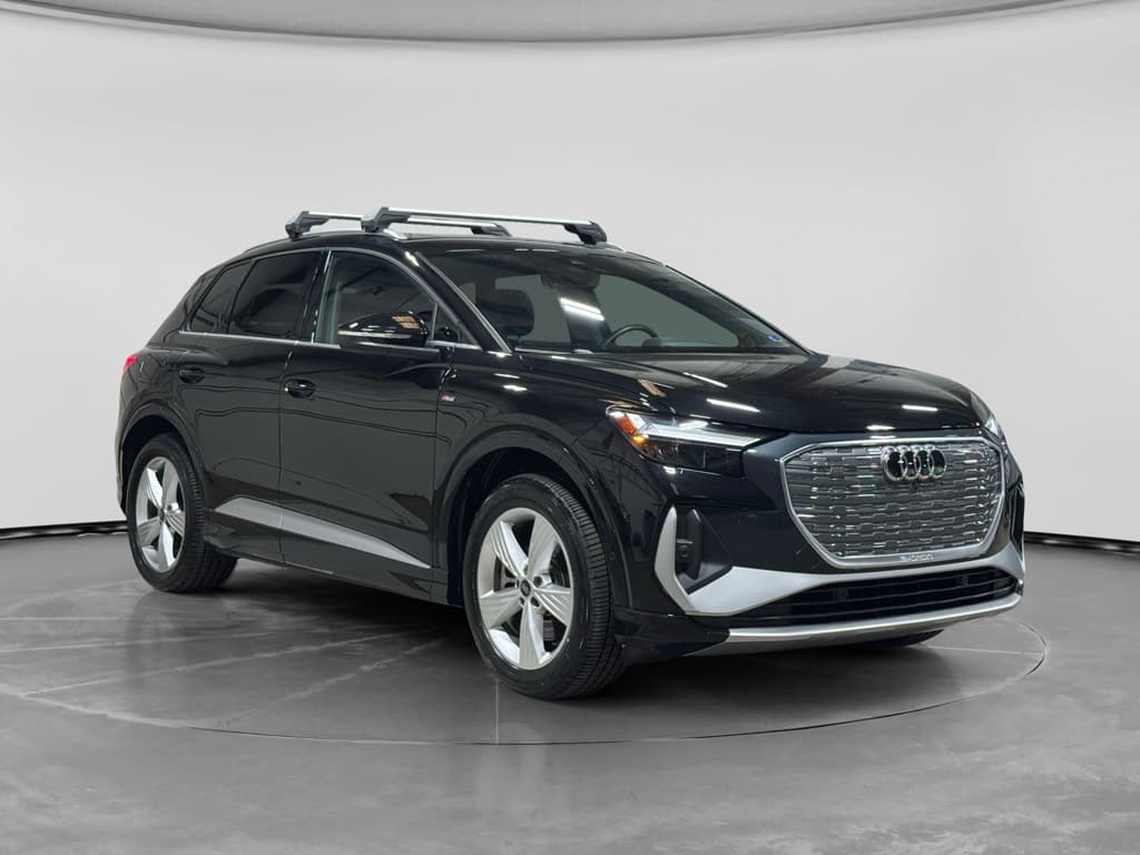 2024 Audi Q4 e-tron view 4