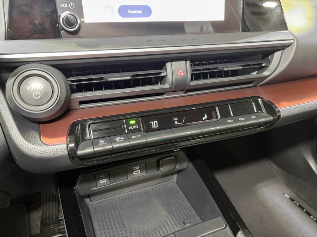 2025 Toyota Prius Prime view 12