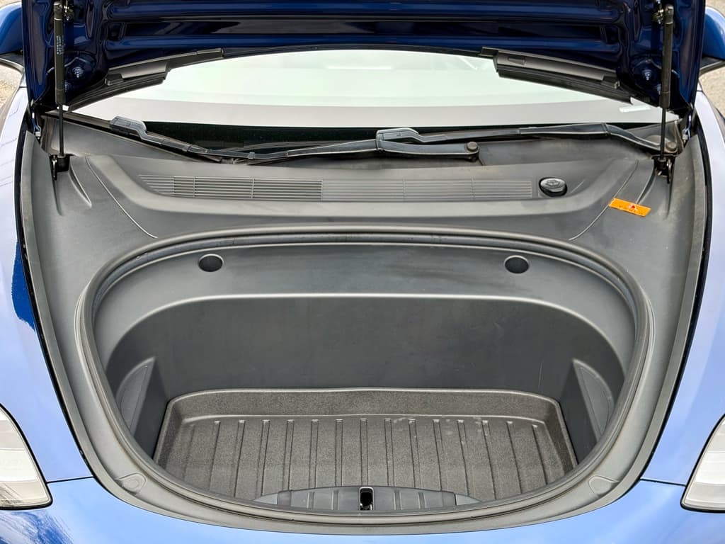 2021 Tesla Model 3 view 25