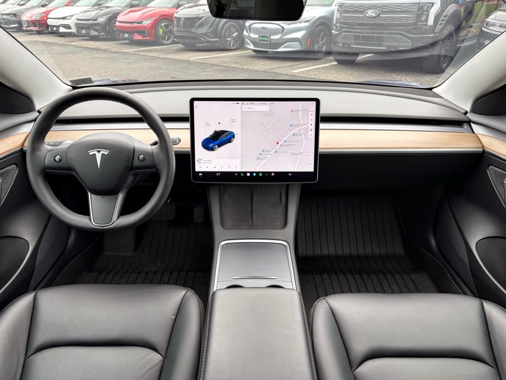 2021 Tesla Model 3 view 16