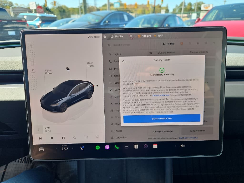 2025 Tesla Model 3 view 13